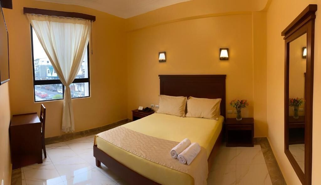 Bureau, Wi-Fi gratuit, draps fournis