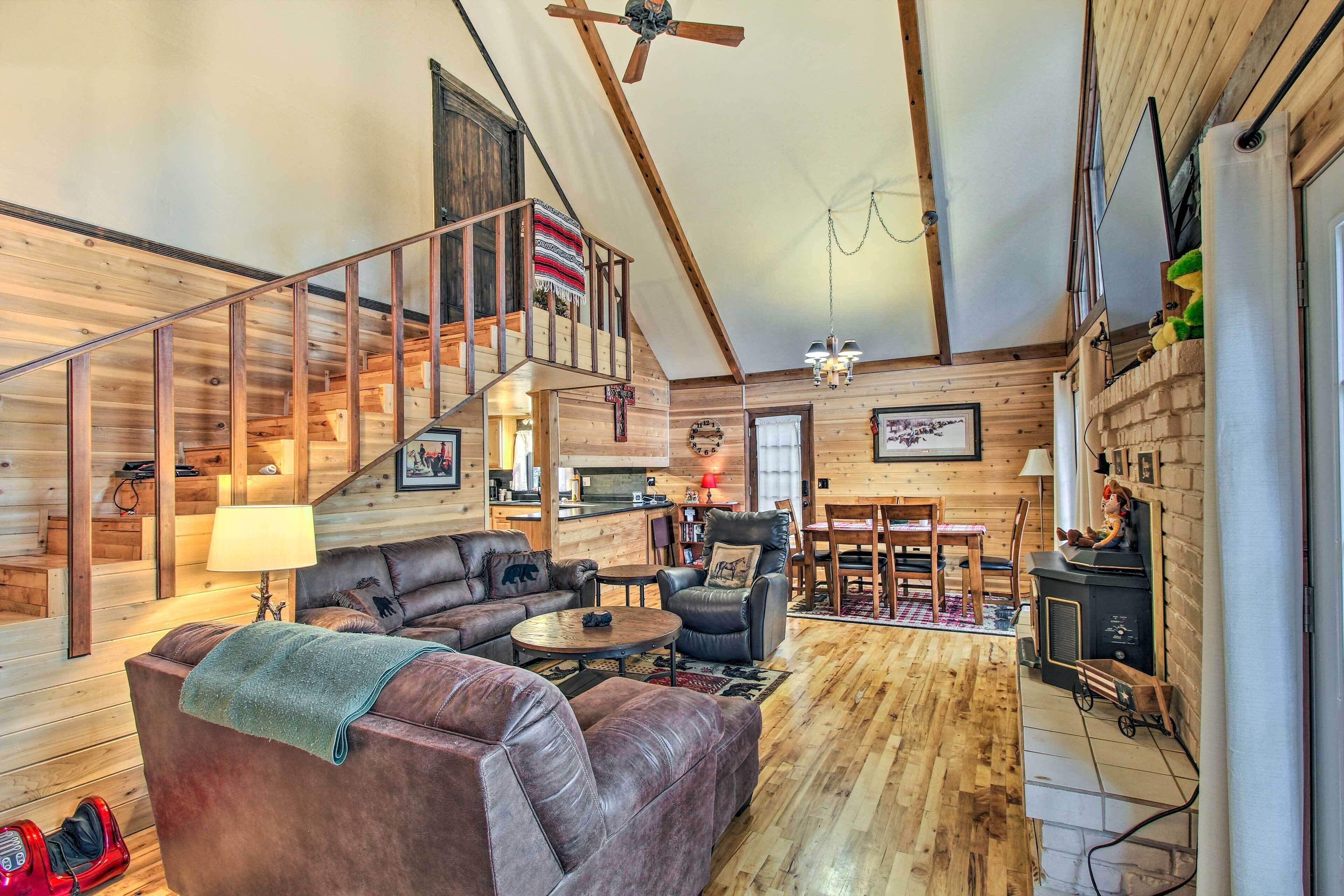 Show Low Retreat ~ 2 Mi to Fool Hollow Lake!