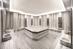 Couples treatment room(s), sauna, steam room, Turkish bath/hammam