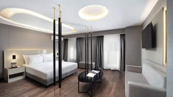 Premium bedding, minibar, in-room safe, desk
