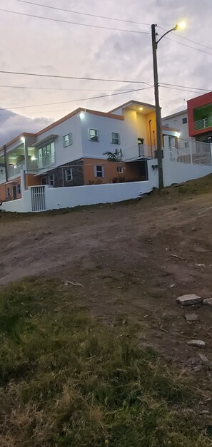 Property grounds - New  studio  apartment, ocean view, 10 mins or less to beach,7 mins to Airport. (Basseterre  , St.Peters)