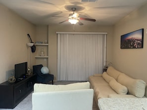 Living area - Apartament near Disney (Orlando)