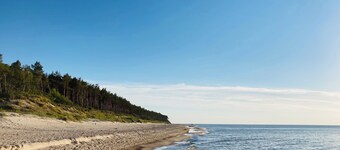 Beautiful vacation apartment. Ground floor near the beach & quiet location to relax