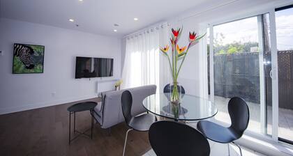 Private patio 2BR King+Queen with Gym and Parking close to DT&Airport