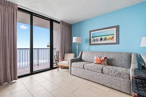 TV - Beach Colony 10th Floor Oceanfront 1bed/1bath Condo in Myrtle Beach (Myrtle Beach)