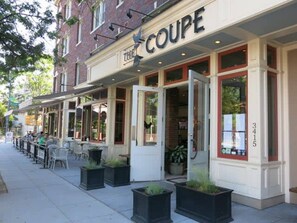 Exterior detail - Charming 2BD/1BA in Hip Area - Near Metro (Washington)