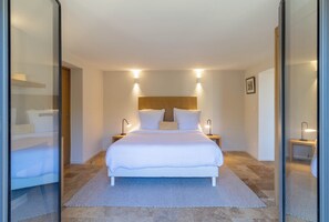 1 makuuhuone, työpöytä, silitysrauta/-lauta, ilmainen Wi-Fi