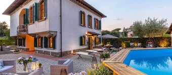 Villa Cesare, a Convenient 4 bedroom Villa with Pool close to Lucca Town