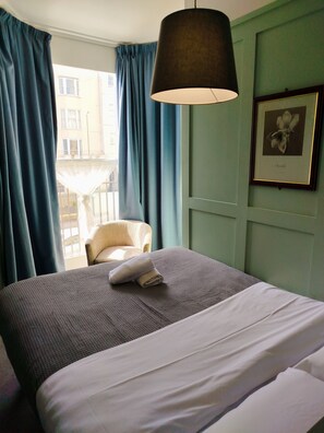 Tweepersoonskamer, 1 tweepersoonsbed | Gratis wifi, beddengoed