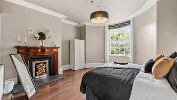 1 bedroom, iron/ironing board, Internet, bed sheets