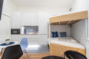 Strykejern/-brett, wi-fi (inkludert) og sengetøy