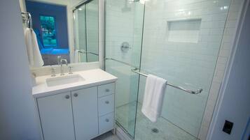 Free toiletries, hair dryer, towels, soap