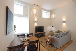 TV - FLH Gaia Homey Winery Flat (Vila Nova de Gaia)