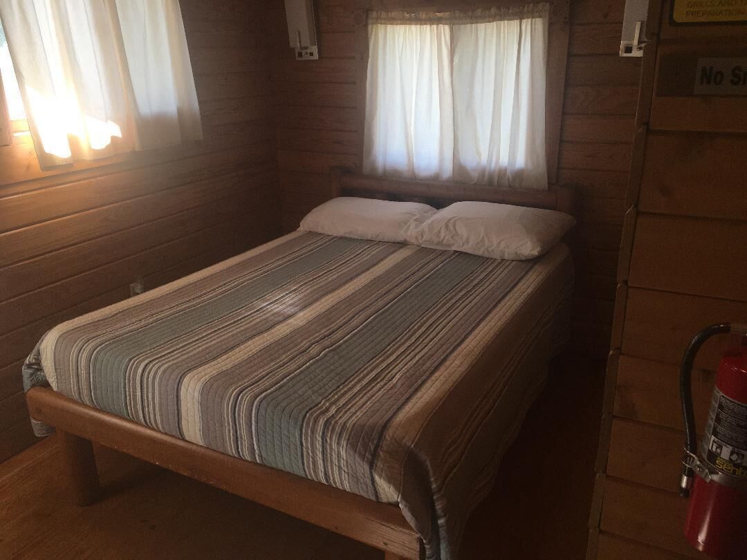 Cozy cabin hideaway #3