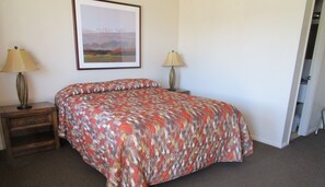 Comfort Room | Pillowtop beds, individually decorated, individually furnished, desk