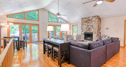 Lakefront home with deck, hot tub, game room, kayaks, & fireplace