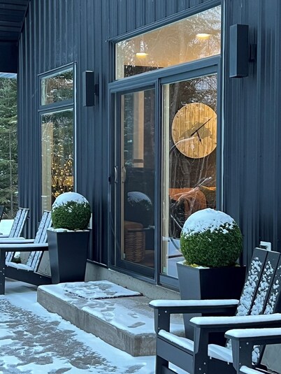 Newly Constructed Cottage on Lake Superior Beachfront