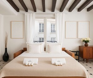 2 bedrooms, iron/ironing board, travel crib, WiFi