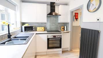 Fridge, dishwasher, electric kettle, toaster