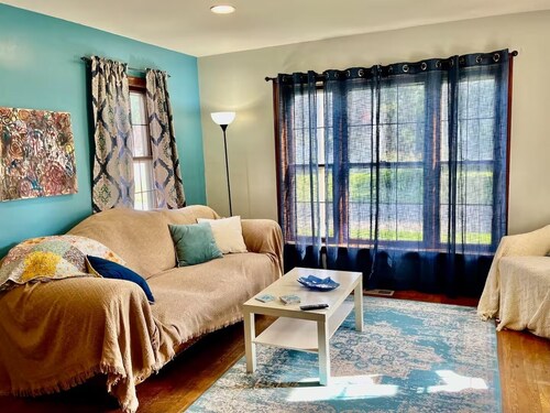 Katie's House- A Columbus Clintonville VRBO House 