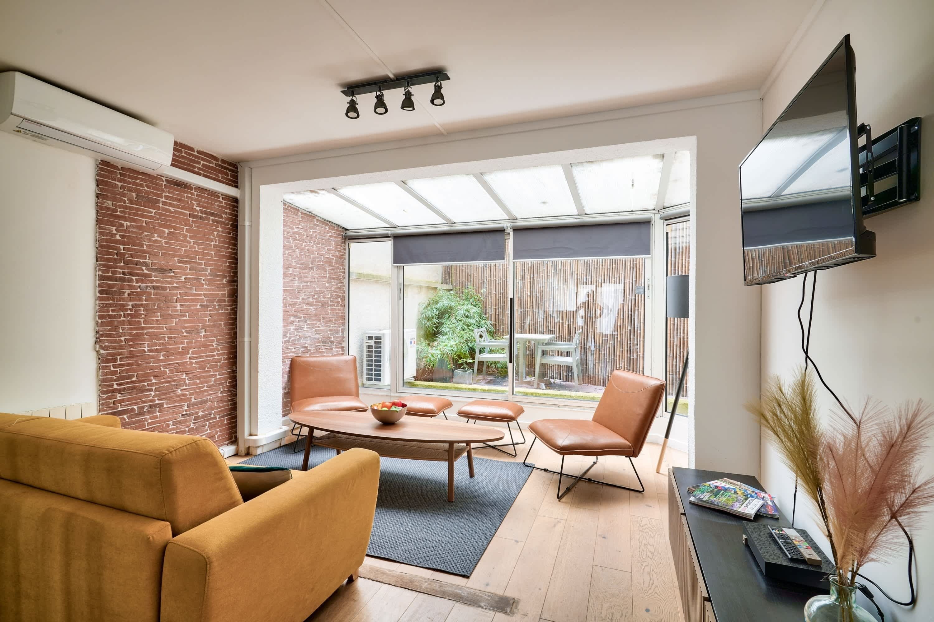 Télévision, espaces bureaux