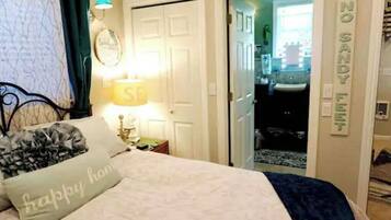 1 Schlafzimmer, Bügeleisen/Bügelbrett, Reisekinderbett, kostenloses WLAN