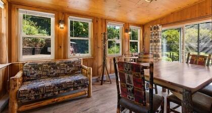 Charming cottage overlooking pond and meadows