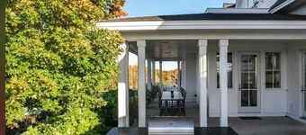 2023 Vineyard House