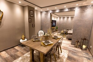 Dining - Dynasty Home spa (Holtzheim)