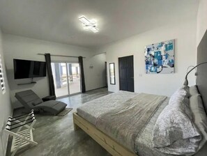 5 chambres, fer et planche à repasser, lit parapluie, Wi-Fi gratuit