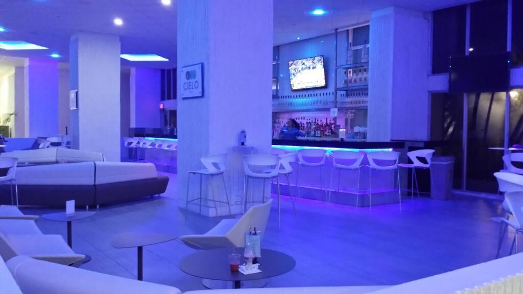 Bar (en la propiedad)