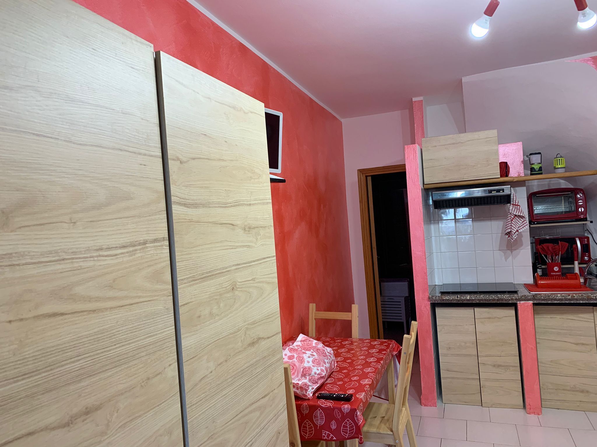 Corallo Apartment - a few steps from the sea - IUN P7459