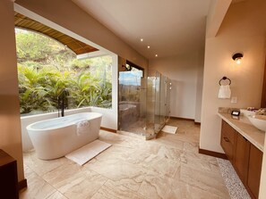 Bathtub, hair dryer, towels - Casa  Aria will take your breath away with the panoramic views. (Playa Hermosa)