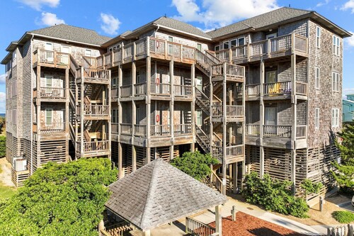 7661- Good Times n' Tan Lines | Oceanfront, | Island Condominium | Avon | Sleeps 4