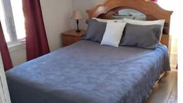 1 bedroom, free WiFi, bed sheets