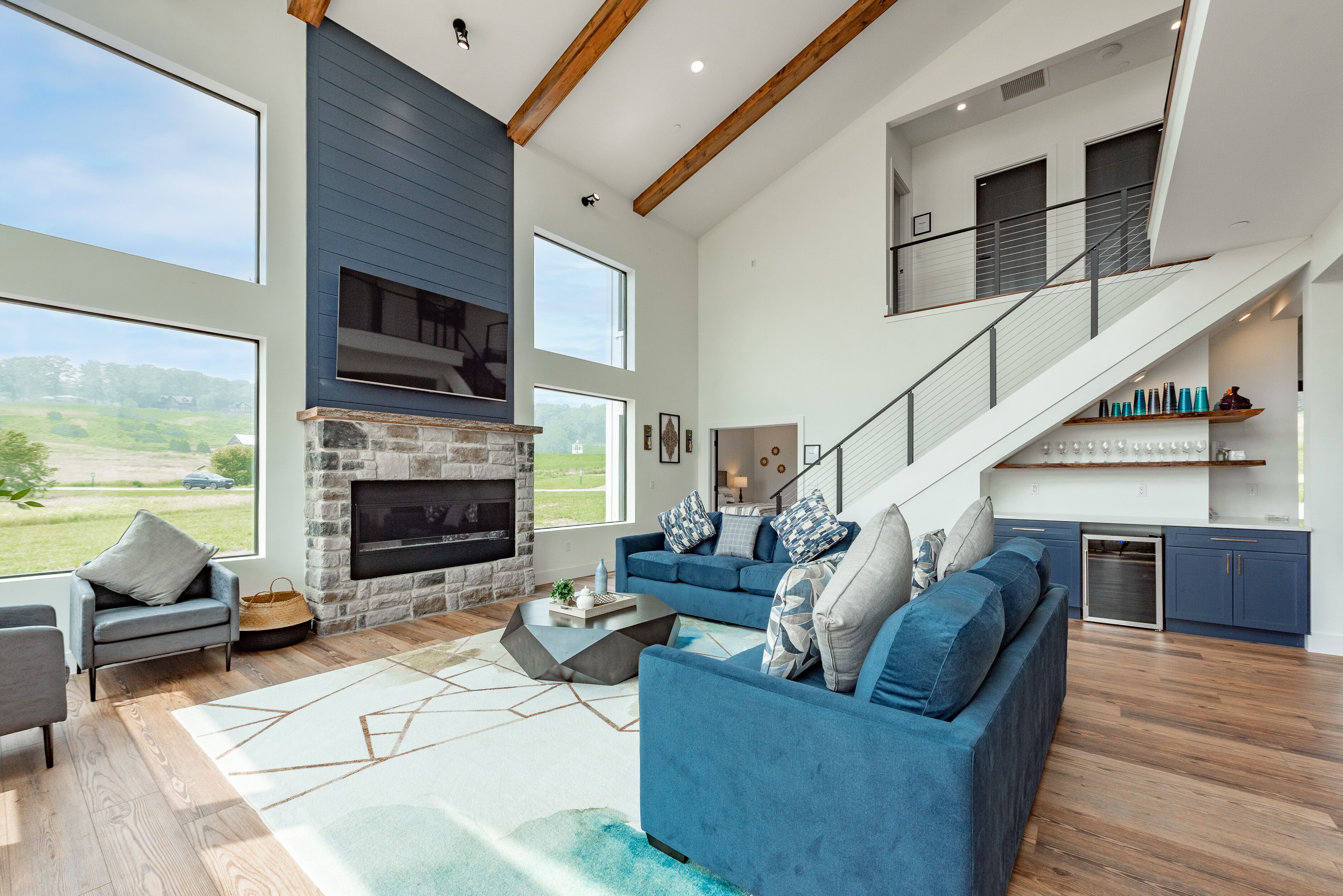 New! Namastay at the Lake: Lake Access, Hot Tub!