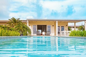 House (4 Bedrooms) | Property amenity