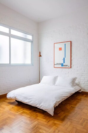 2 dormitorios, ropa de cama de alta calidad, escritorio