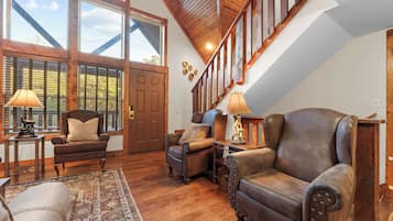 TV, peis, videospill og kontorer