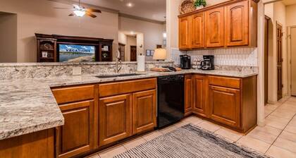 Pool Table! Ping Pong! Arcades! Swimming Pool!!