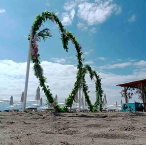 House | Beach - Luxurious Beach House With Wi-fi and Parking (Burgas)