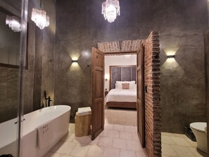Superior suite | 1 slaapkamer, luxe beddengoed, donsdekens