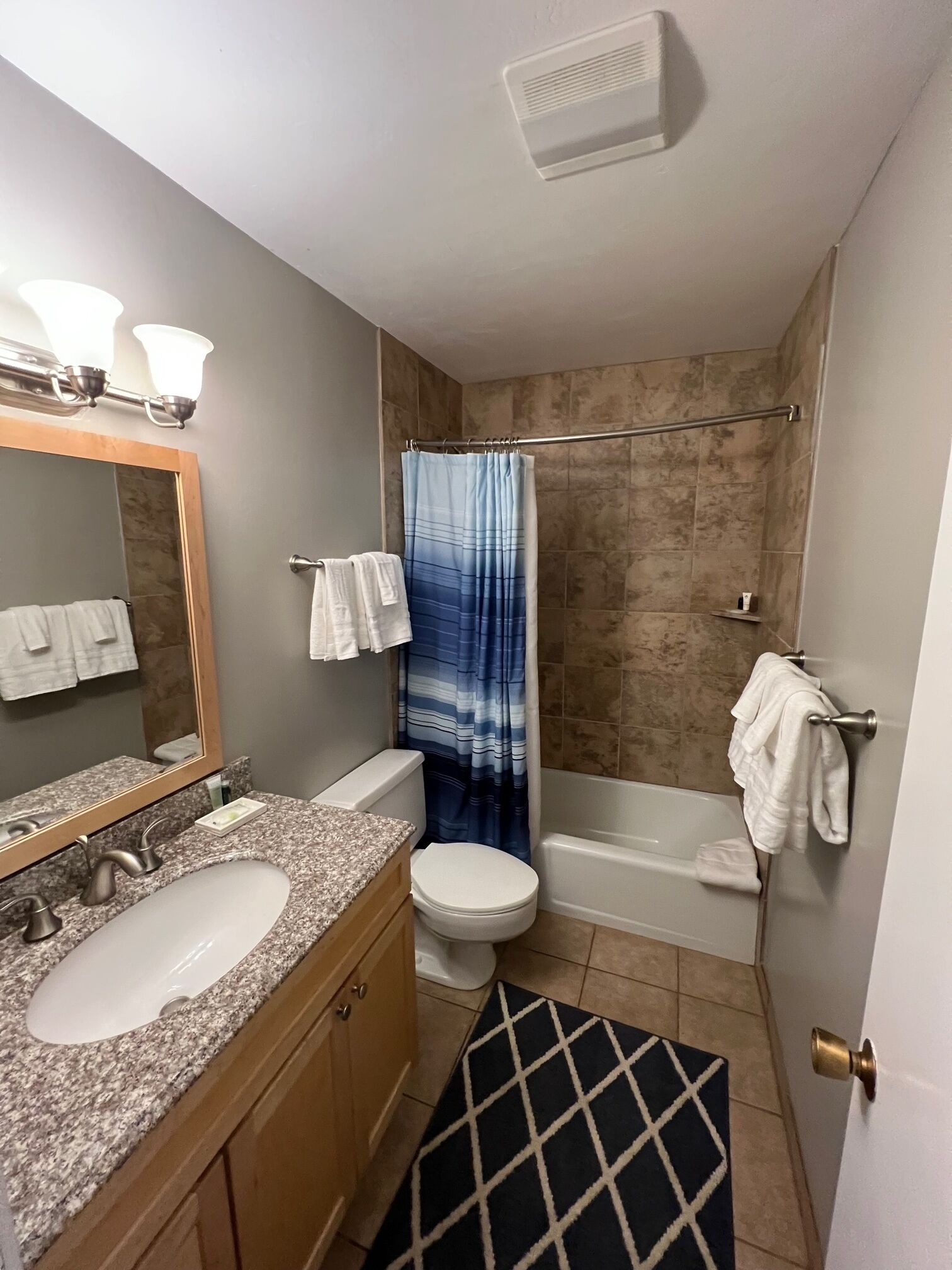 Beaver Creek Ski Condo / Infinity Game Table