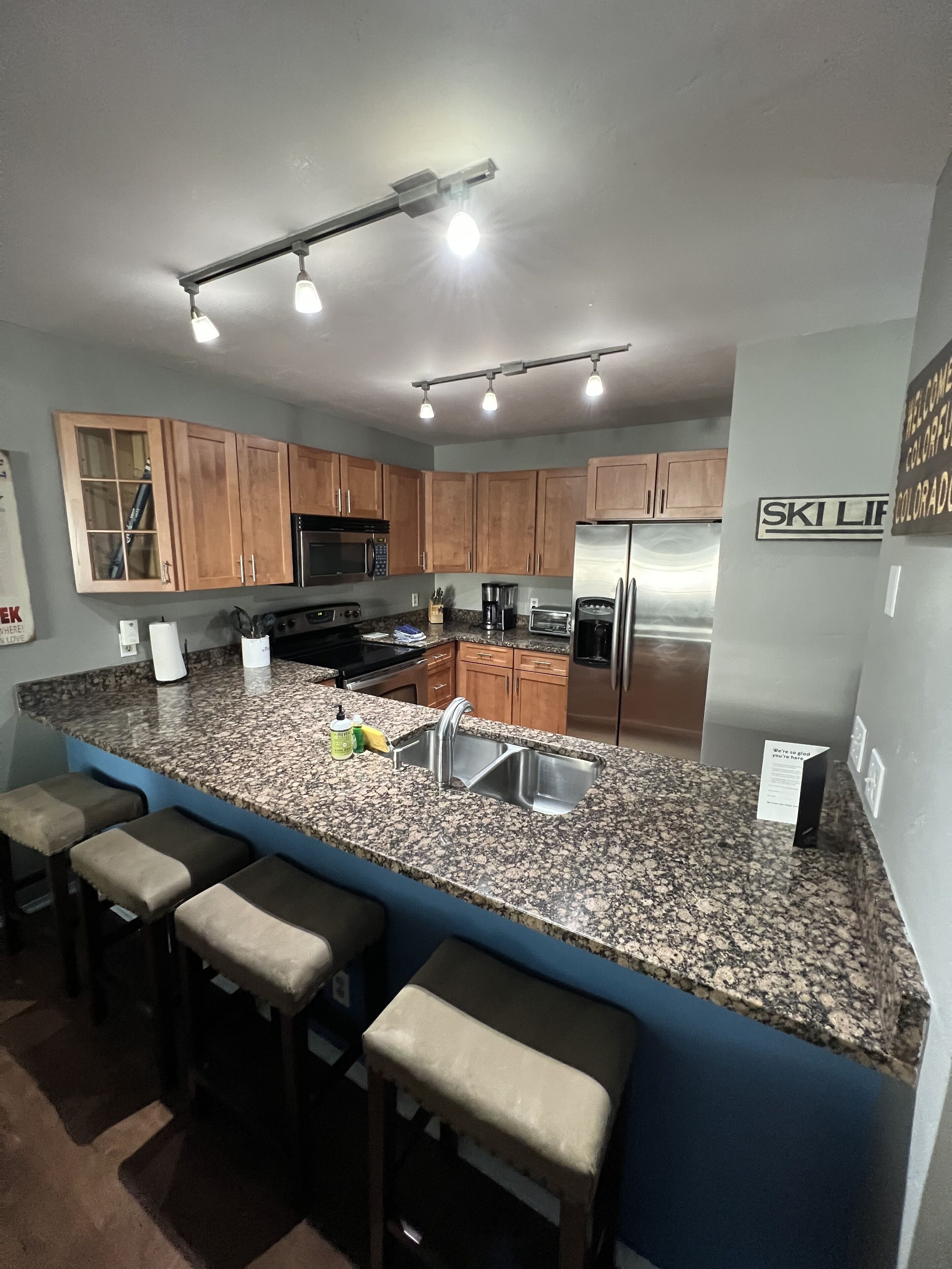 Beaver Creek Ski Condo / Infinity Game Table