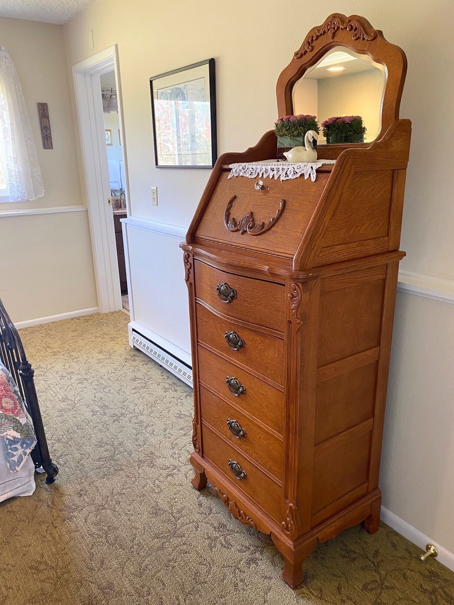 The Chamomile Room with en suite bathroom