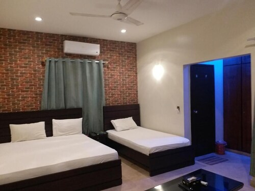 Elegant Guest House Karachi