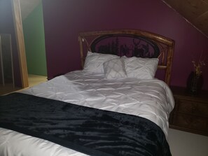 3 bedrooms, travel cot, free WiFi, bed sheets - Your ideal country retreat to relax or be active. (McArthurs Mills)