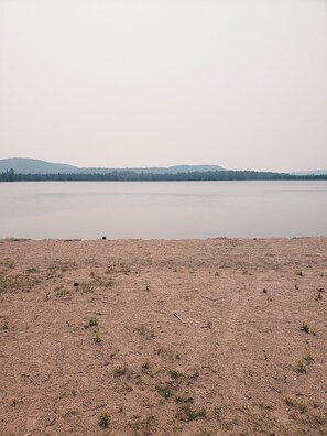 Beach - Your ideal country retreat to relax or be active. (McArthurs Mills)