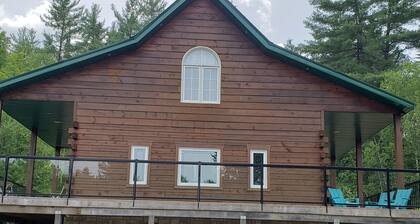 Your ideal country retreat to relax or be active.