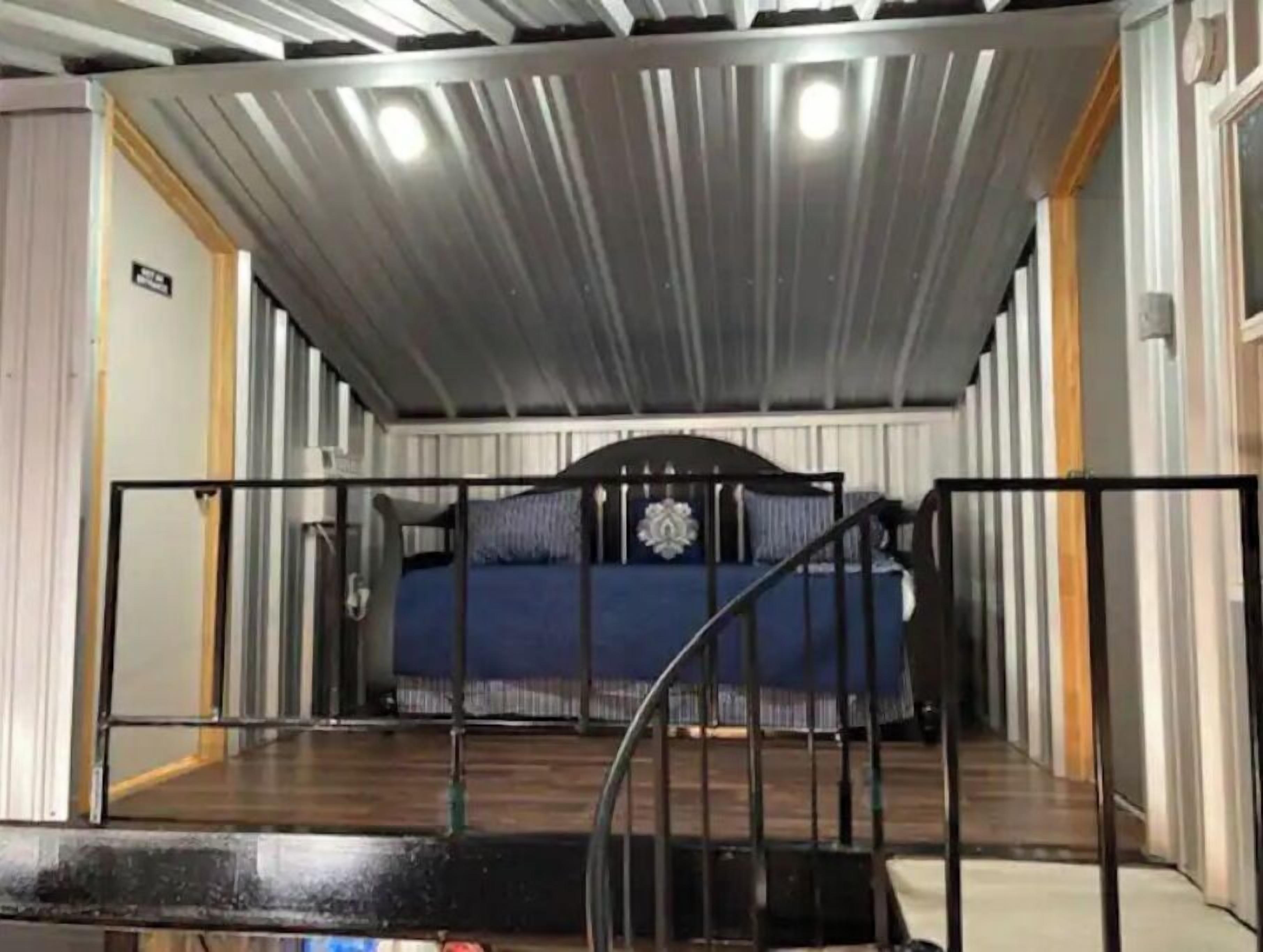 2 多间卧室、熨斗/熨衣板、免费 WiFi、床单